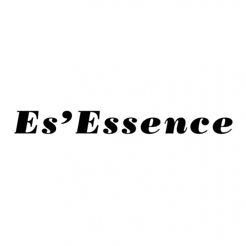 "Es'Essence"